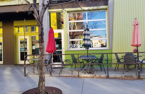 Longmont House | Townhouse near coffee shops/dining w/1 gig wifi