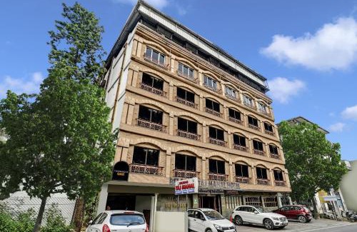 Secunderabad Hotel | Townhouse OAK Hotel Belsons Taj Mahal