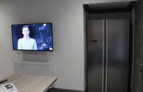 Crewe House | Townhouse PLUS @ 282 Walthall Street