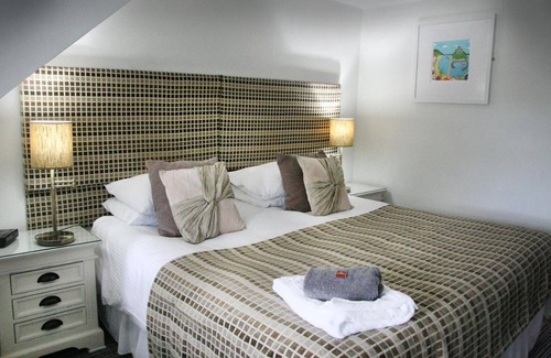 Truro Hotel | Townhouse Rooms