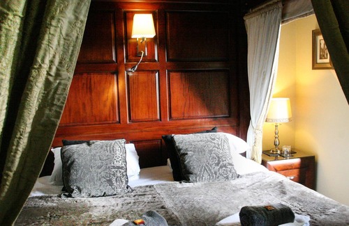 Truro Hotel | Townhouse Rooms
