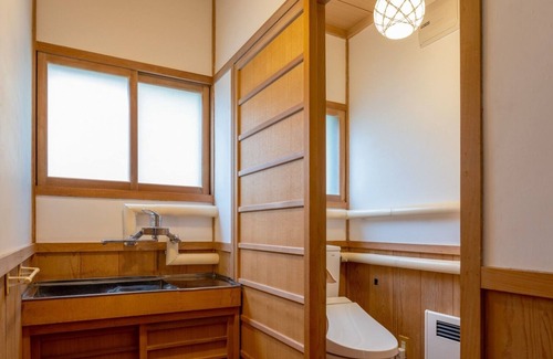 Toyako House | Toya cliff Houseold folk house with ocean view / Abuta-gun Hokkaidō