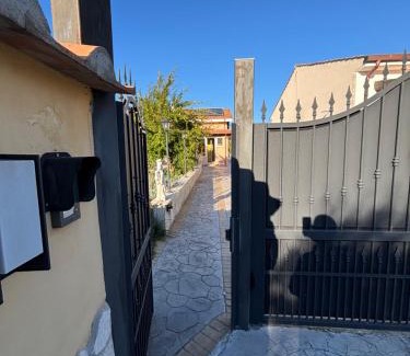 San Cesareo House | Tra gli ulivi