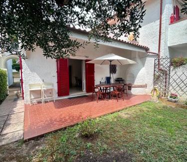 Villaggio Taunus House | Tra la luna e il mare - delizioso appartamento con giardino nella riviera del conero per un soggiorno felice