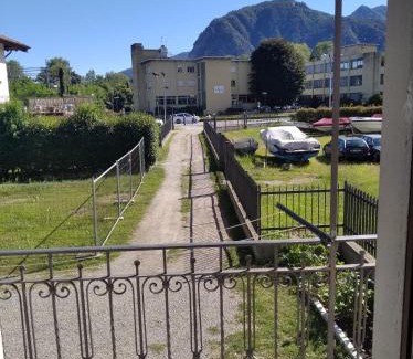 Comero Apartment | Tra la Stazione e il Lago