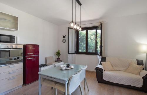 Cisano sul Neva Apartment | Tra Monti E Mare