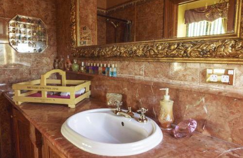 Wayby Bed & Breakfast | Tracy's Boutique B&B Farmstay