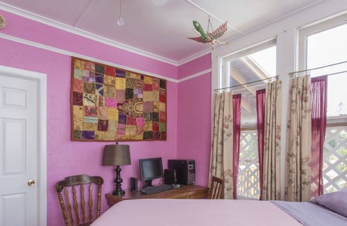 Pass-a-Grille Historic District Condo | Traders' Haven - Historic 8th Ave, Pass-a-Grille