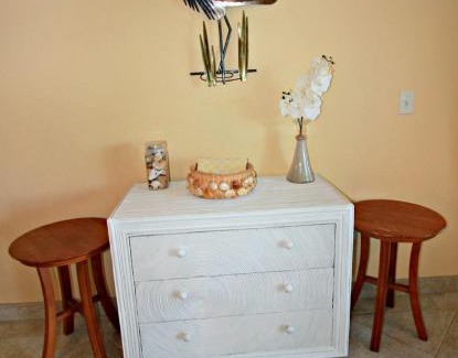 Crescent Beach House | Tradewinds 53