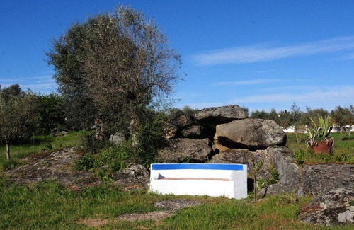 Redondo Cottage | Traditional Alentejo estate with swimming pool and children's playground.