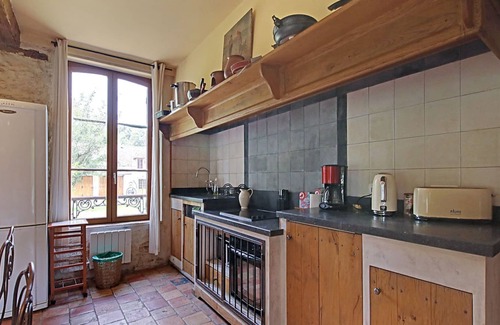 Raizeux House | Traditional Holiday Home in Raizeux with Terrace