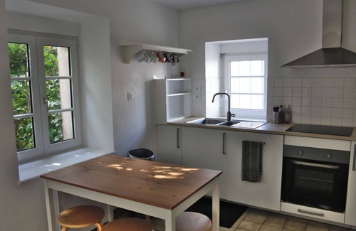 Theix-Noyalo House | Traditional house in a Breton village between land and sea