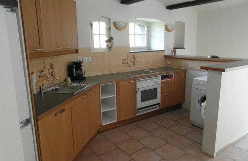 Noviny pod Ralskem House | Traditional house surrounded by woods in Ralsko