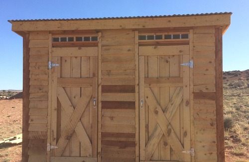 Page RV Rental | Traditional Navajo Hogan. Cultural experience! Near all attractions.
