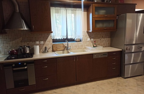 Kymi-Aliveri House | Traditional Stone House-Ten Minutes from the Beach