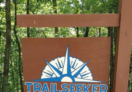 Stanton House | Trailseeker Cabin w King Bed Hot Tub at Red River Gorge Natural Bridge