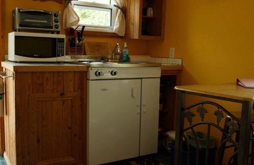 Wreck Cove Cabin | Trailside Cottage #4