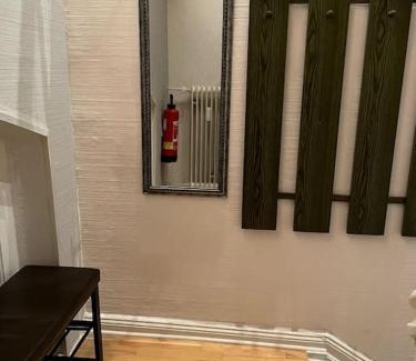Seevetal Apartment | Train Fans Guesthouse