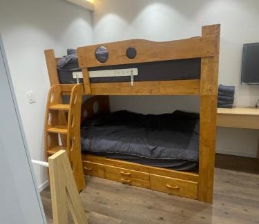 Suncheon House | Train Station House