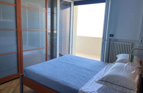 Pesaro Apartment | Tramonto in Baia