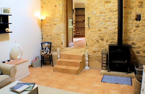 Villefranche-du-Perigord House | Tranquil, spacious Gite for couples to relax and recharge.