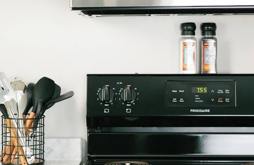 Montgomery Apartment | Tranquil 1BR Gem Peaceful Cottage Hill