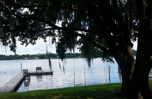 Lake Placid Cottage | Tranquil 2/1 cottage