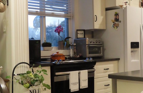 Corbin House | Tranquil 2-bedroom house with AC in charming Fredericksburg