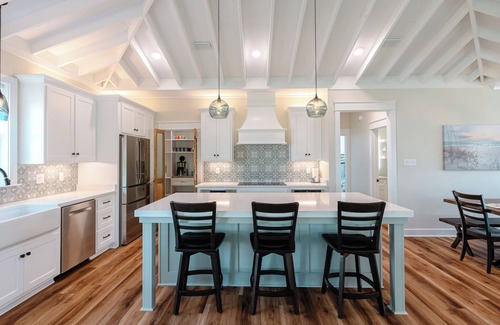 Dauphin Island House | Tranquil 5-bedroom house with AC on Dauphin Island-Hot Tub