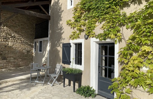 Chives House | Tranquil Cosy interconnecting Gîtes with Private Pool