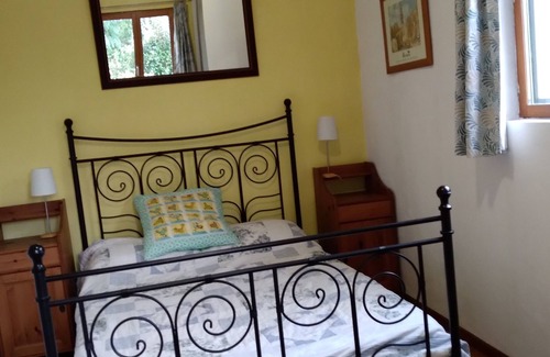 Aubigny Cottage | Tranquil cottage set in the heart of the Deux Sevres countryside.