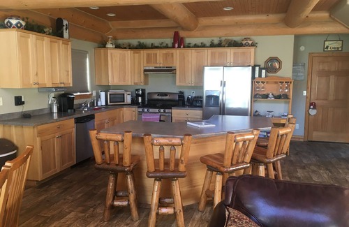 Hill City Cabin | Tranquil Creekside Cottage in the Heart of the Beautiful Black Hills