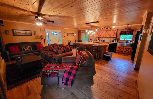 Hayward Cabin | Tranquil Lakefront Retreat, Private Beach, Kayaks on 13 Wooded Acres