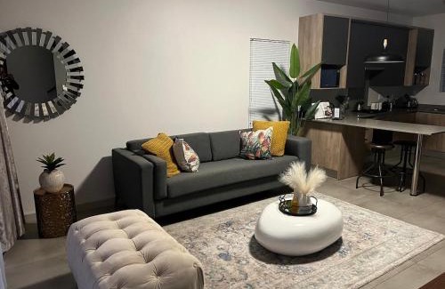 Krugersdorp Apartment | Tranquil Luxury Retreat