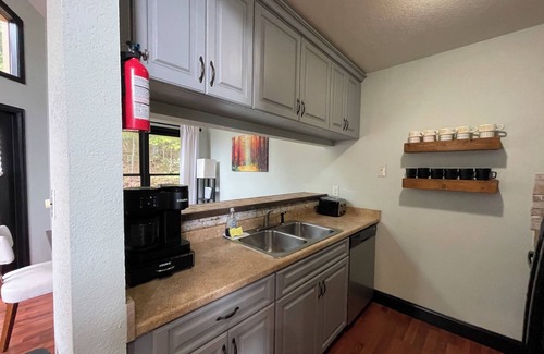 Ranger Cabin | Tranquil Mountain Lodge Escape Near Carters Lake