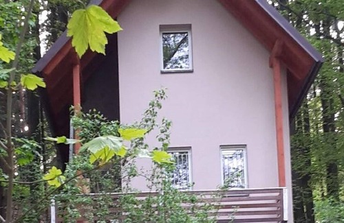 Holin House | Tranquil North Bohemia Getaway