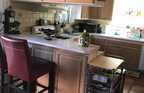 Torrance House | Tranquil oasis in the suburbs