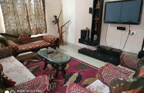 Bhubaneshwar House | Tranquil Premium