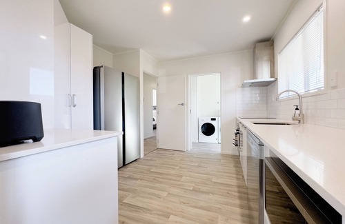 Red Beach House | Tranquil Retreat in Red Beach