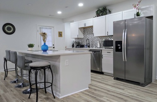 Lawrenceville House | Tranquil Retreat