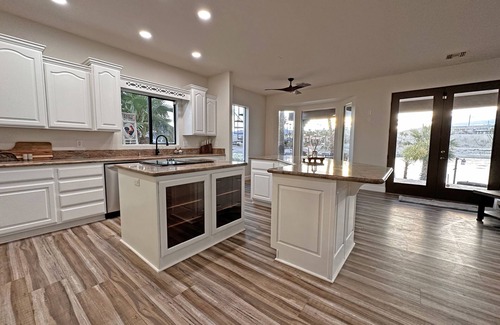 Mohave Valley House | Tranquil Riverfront Luxury Home!