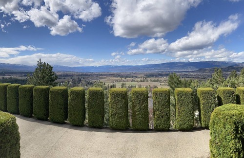 Black Mountain House | Tranquil Toovey Guest Suite w/ Kitchen & Laundry