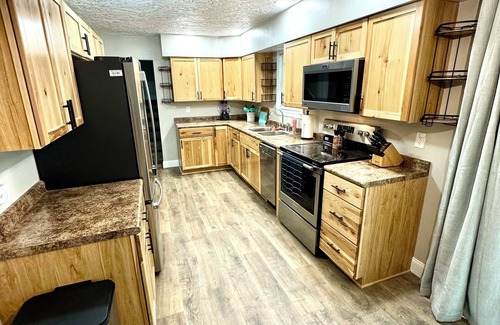 Altoona House | Tranquil views greet you at the front door of this home!