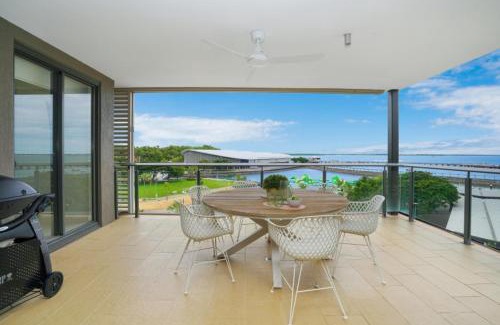 Darwin City Centre Apartment | Tranquil Waterfront Lagoon Views BBQ & Cafes