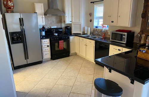 Potosi House | Tranquill Cabin on Edge of Town (Pet Friendly)