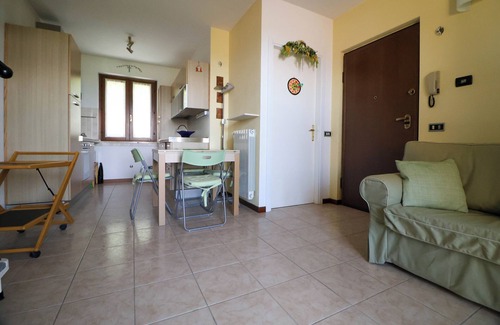 San Benedetto di Lugana Apartment | Tranquillity Home By Case al Lago