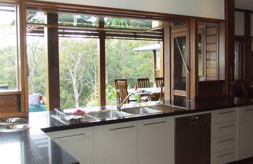 Crescent Head House | Tranquillo · Boutique coastal retreat overlooking the ocean with pool/spa