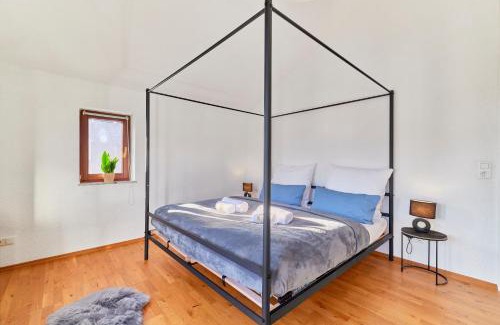 Limburg an der Lahn Apartment | Traumferienwohnung Domblick I Parkplatz inklusive I Zentral gelegen I Altstadtnähe I Netflix