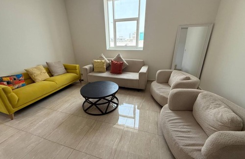 Dubai Villa | Travel Hub Near Business Bay By Al Taj