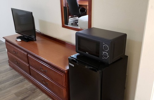 Buford Hotel | Travel Inn - Buford/Mall of Georgia